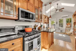 821 Elder St NW, Washington, DC 20012 - Photo 11