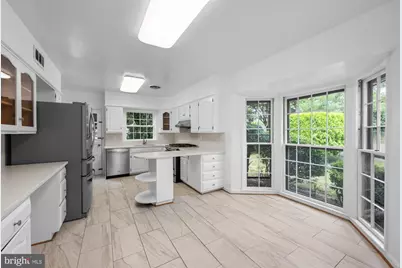 2816 Ellicott Street NW, Washington, DC 20008 - Photo 9