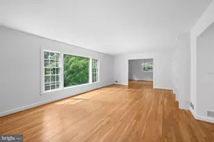 2816 Ellicott St NW, Washington, DC 20008 - Photo 3