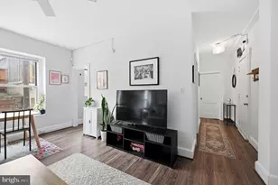 1820 Clydesdale Pl NW, Washington, DC 20009 - Photo 3