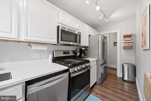 1820 Clydesdale Pl NW, Washington, DC 20009 - Photo 7