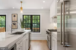 5439 30th Pl NW, Washington, DC 20015 - Photo 7