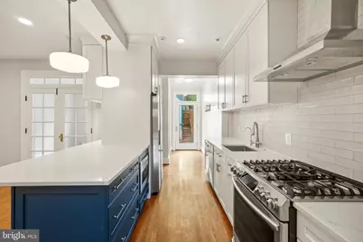 3839 Beecher Street NW, Washington, DC 20007 - Photo 9