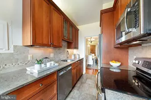 2123 California St NW, Washington, DC 20008 - Photo 15
