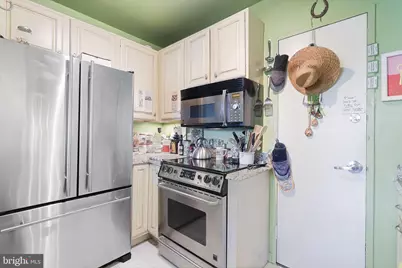 560 N Street SW #801, Washington, DC 20024 - Photo 19