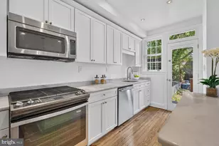 2505 39th St NW, Washington, DC 20007 - Photo 9