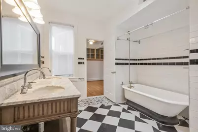 30 R Street NE, Washington, DC 20002 - Photo 25