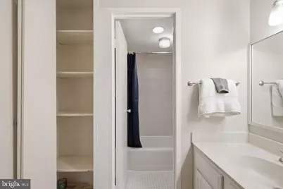 2800 Wisconsin Ave NW #405, Washington, DC 20007 - Photo 19