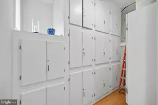1211 G St SE, Washington, DC 20003 - Photo 17