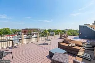 1211 G St SE, Washington, DC 20003 - Photo 21