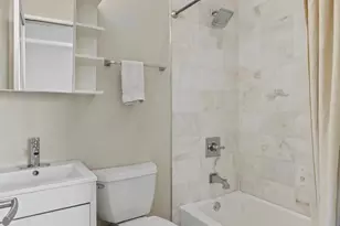 1211 G St SE, Washington, DC 20003 - Photo 15