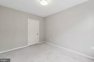 911 2nd St NE, Washington, DC 20002 - Photo 13