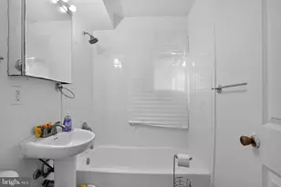 750 Barnaby St SE, Washington, DC 20032 - Photo 25