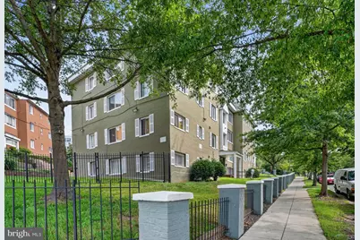 750 Barnaby Street SE #T3, Washington, DC 20032 - Photo 35