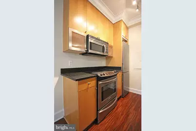 1121 24th Street NW #302, Washington, DC 20037 - Photo 7