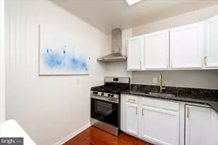 7054 Eastern Ave NW, Washington, DC 20012 - Photo 9
