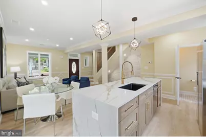 518 Columbia Road NW, Washington, DC 20001 - Photo 11