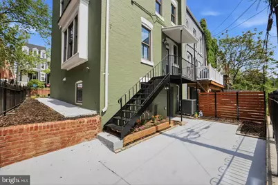 518 Columbia Road NW, Washington, DC 20001 - Photo 33