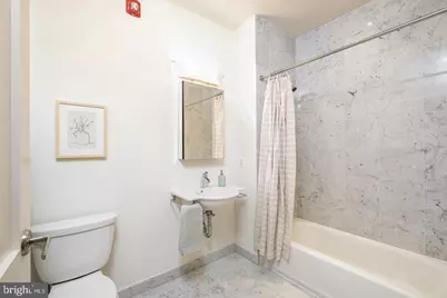 2100 11th Street NW #406, Washington, DC 20001 - Photo 13