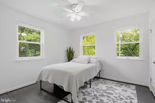 248 Kenilworth Avenue Northeast, Washington, DC 20019 - Photo 9