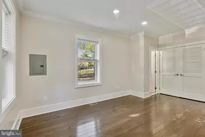 1100 Holbrook Terrace NE #2, Washington, DC 20002 - Photo 5