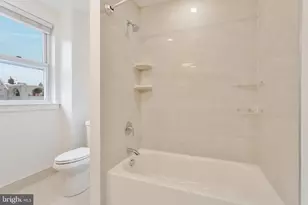 1339 Corcoran St NW, Washington, DC 20009 - Photo 37