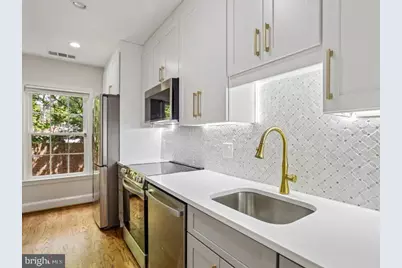3217 Sutton Place NW #A, Washington, DC 20016 - Photo 5