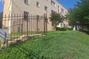 4810 C St SE, Washington, DC 20019 - Photo 7