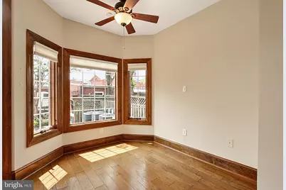 221 E Street SE, Washington, DC 20003 - Photo 25