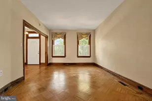 221 E St SE, Washington, DC 20003 - Photo 11