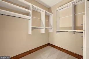 221 E St SE, Washington, DC 20003 - Photo 43