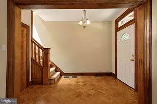 221 E St SE, Washington, DC 20003 - Photo 9