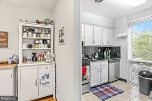 158 G St SW, Washington, DC 20024 - Photo 7