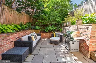 1726 17th St NW, Washington, DC 20009 - Photo 19
