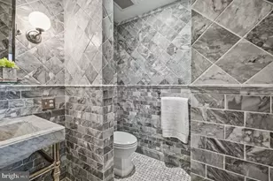 1026 16th St NW, Washington, DC 20036 - Photo 23