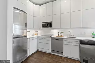 1626 15th St NW, Washington, DC 20009 - Photo 9