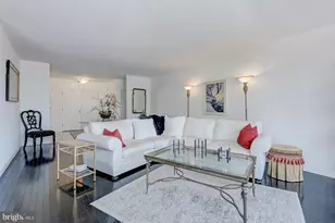 4100 Cathedral Ave NW, Washington, DC 20016 - Photo 7