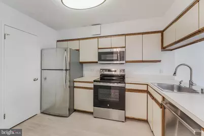 2320 Wisconsin Avenue NW #303, Washington, DC 20007 - Photo 5