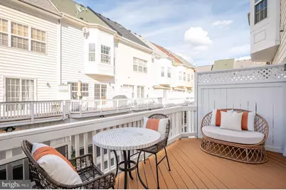 715 G Street SW, Washington, DC 20024 - Photo 15
