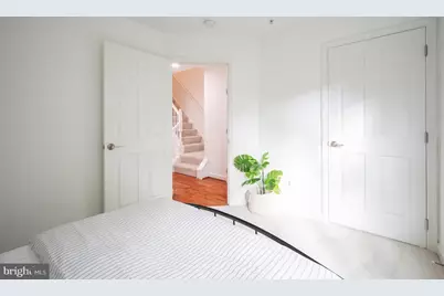 715 G Street SW, Washington, DC 20024 - Photo 25