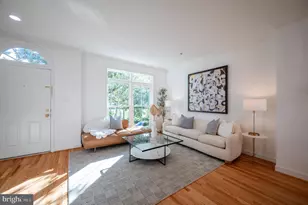 715 G St SW, Washington, DC 20024 - Photo 5