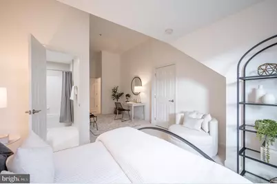 715 G Street SW, Washington, DC 20024 - Photo 29