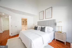 715 G St SW, Washington, DC 20024 - Photo 19