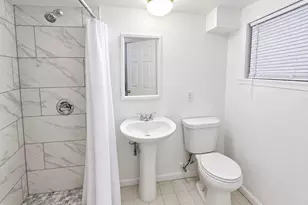 2005 Benning Rd NE, Washington, DC 20002 - Photo 17