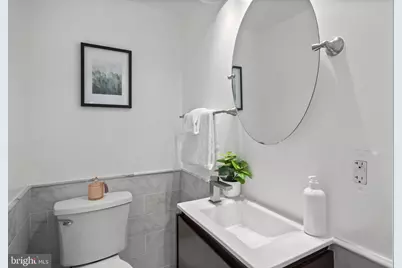 1678 Montello Avenue NE, Washington, DC 20002 - Photo 5