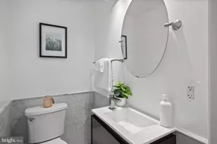 1678 Montello Ave NE, Washington, DC 20002 - Photo 5