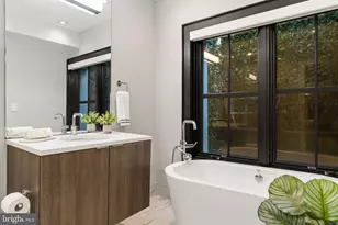 1429 W St NW, Washington, DC 20009 - Photo 17