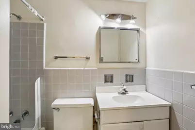 2475 Virginia NW #220, Washington, DC 20037 - Photo 15