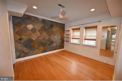 550 Hobart Place NW #2, Washington, DC 20001 - Photo 5