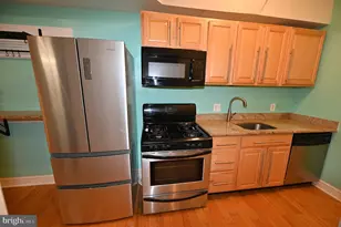 550 Hobart Pl NW, Washington, DC 20001 - Photo 7
